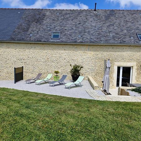 Les Gites Du Val Mandeville-en-Bessin المظهر الخارجي الصورة