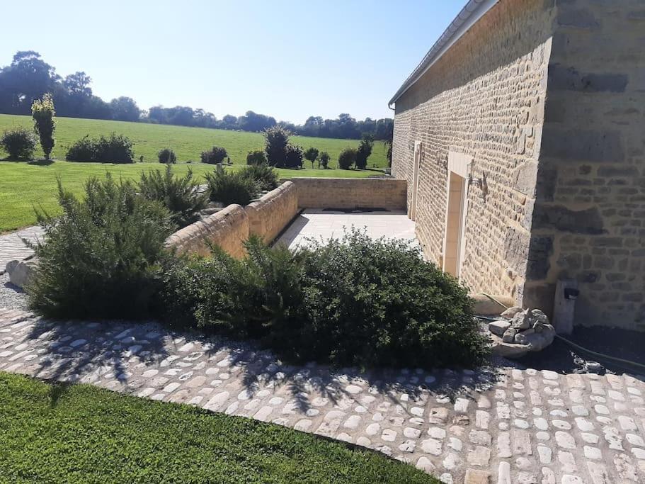 Les Gites Du Val Mandeville-en-Bessin المظهر الخارجي الصورة